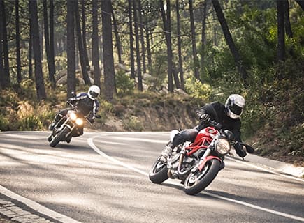 Motos e fora de bordo